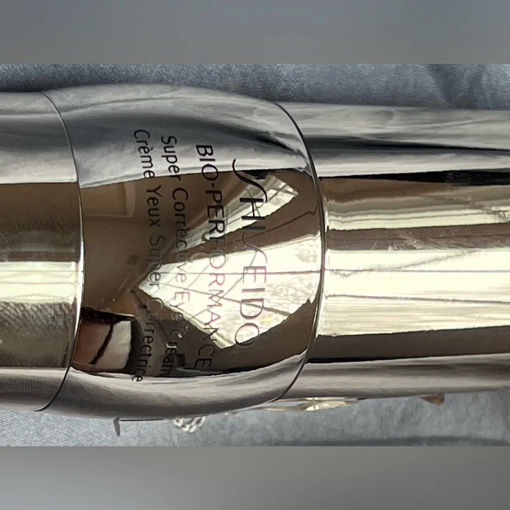 SHISEIDO Bio-Performance Super Corrective Eye Cream
15mL/.52oz NEW IN BOX - Picture 6 of 11